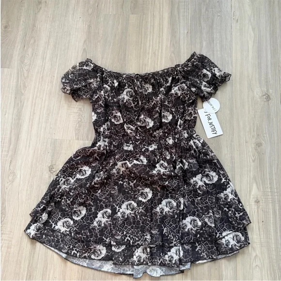 J for Justify Elegant Patterned Dress - Picture 1 of 7